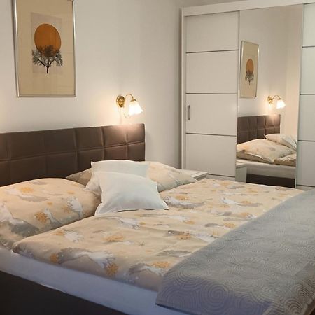 Apartman Alena Karlovy Vary Dış mekan fotoğraf